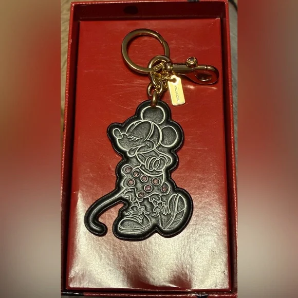 COACH x DISNEY Supple Leather Minnie Mouse Bag Charm Keychain Key Fob NEW NWT - Picture 3 of 14